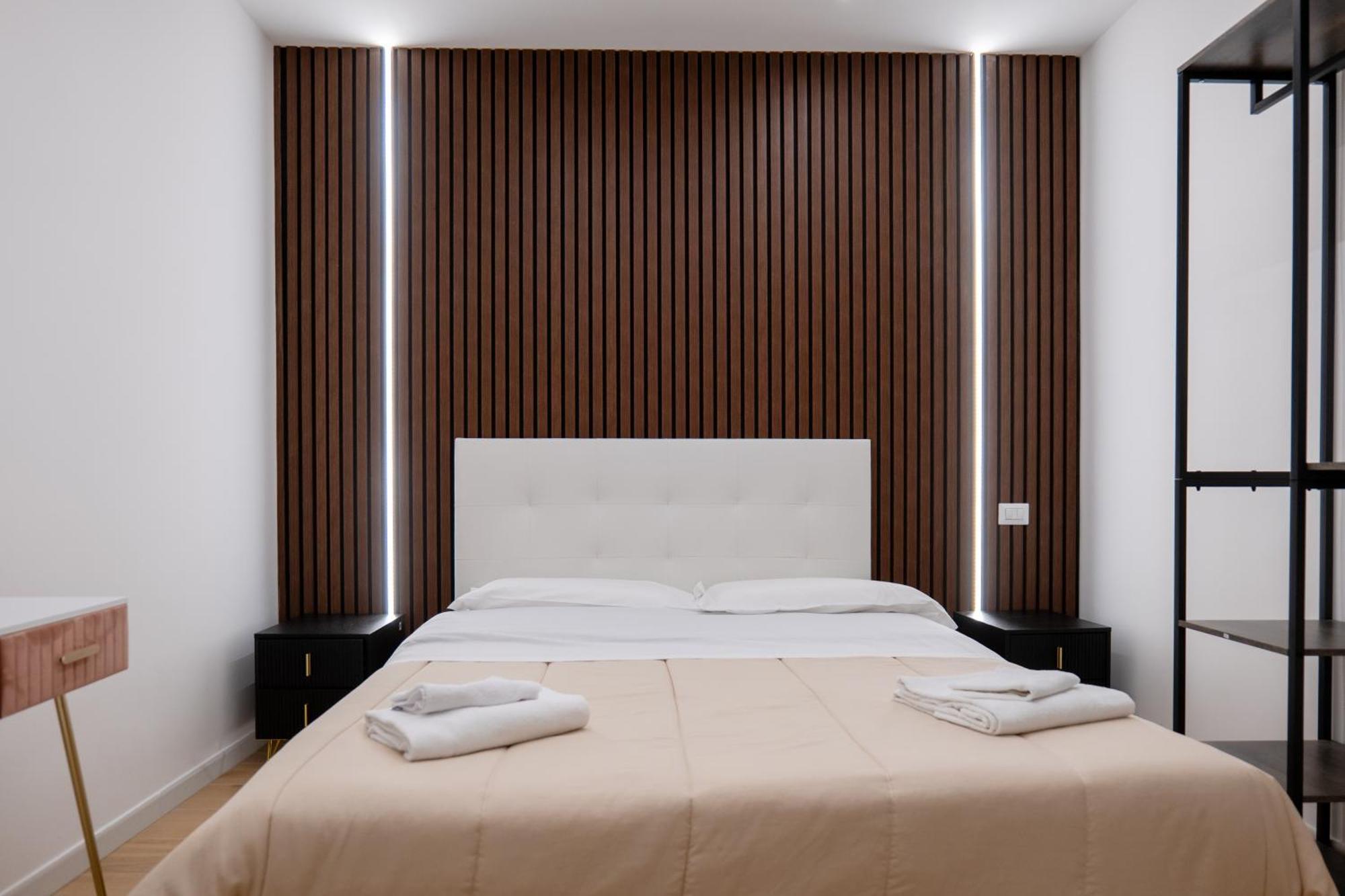 Relais San Demetrio - Modern & Central Rooms Salerno Exterior photo