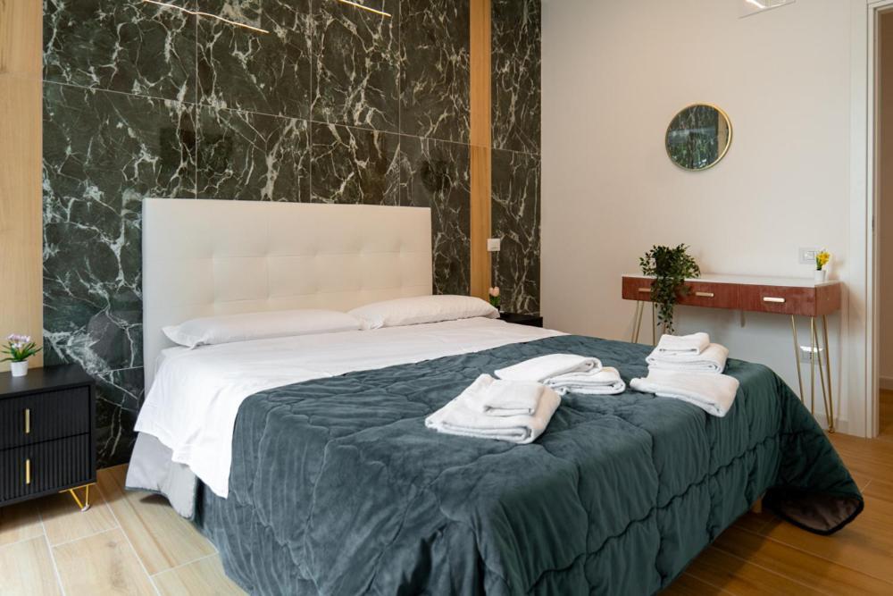 Relais San Demetrio - Modern & Central Rooms Salerno Exterior photo